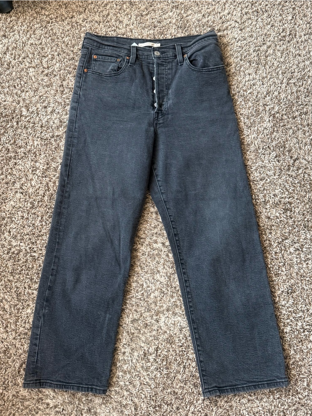 Levi's Women's Charcoal Ribcage Straight-Leg Jeans